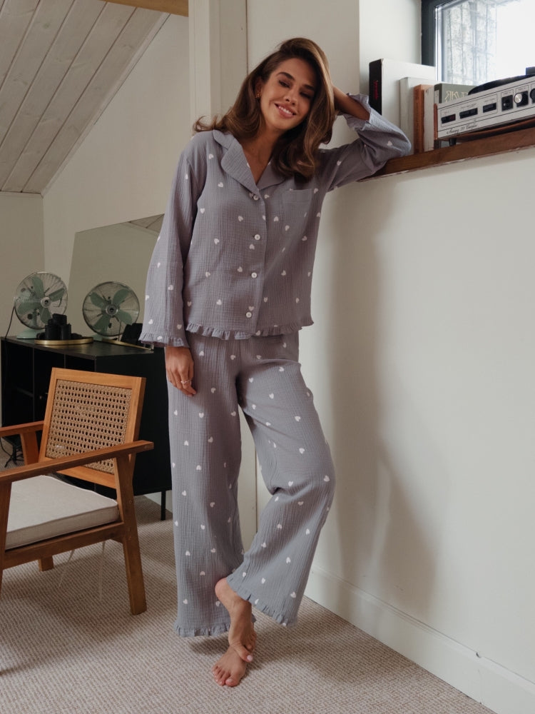 Muslin gray pajama set with print