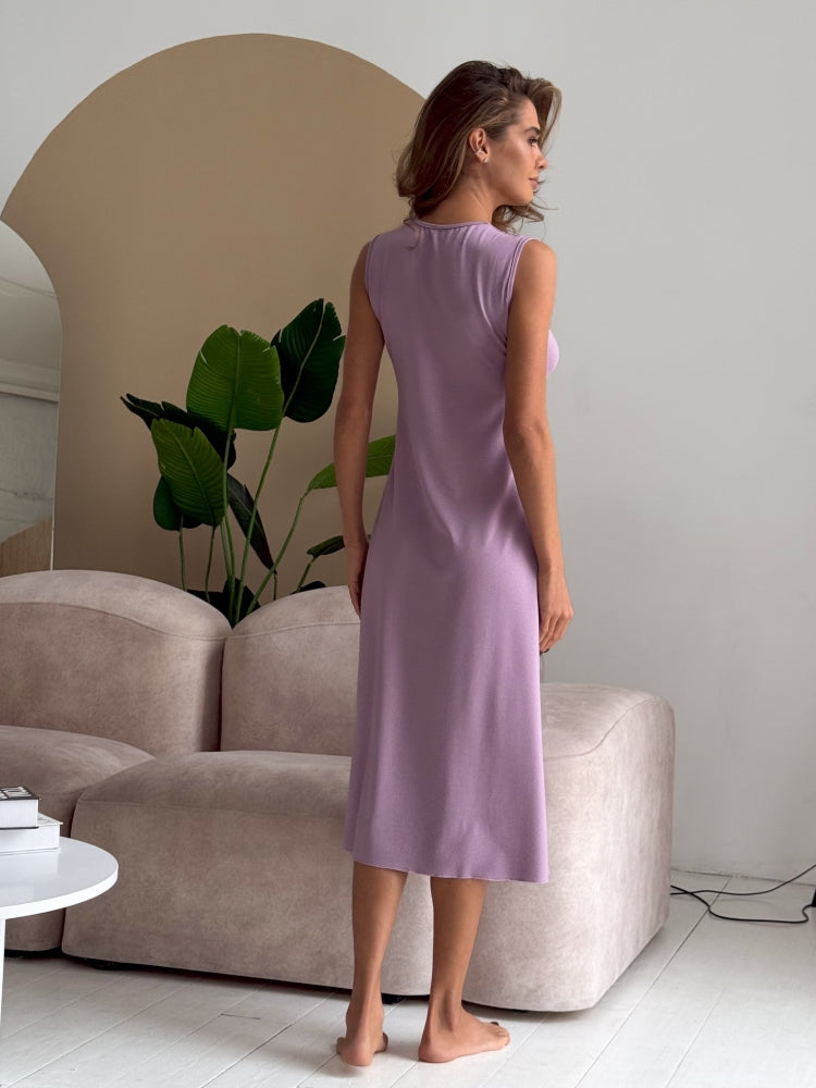 Long lilac nightgown with lace