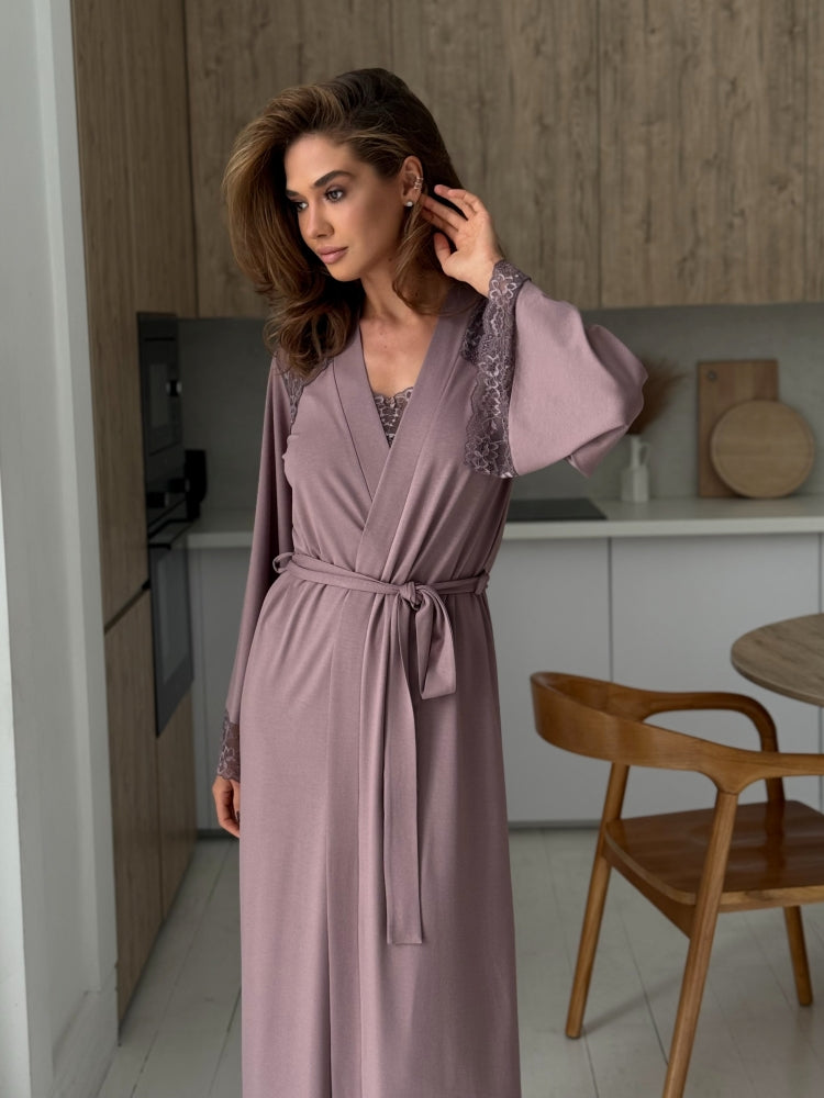Long mocco lace robe