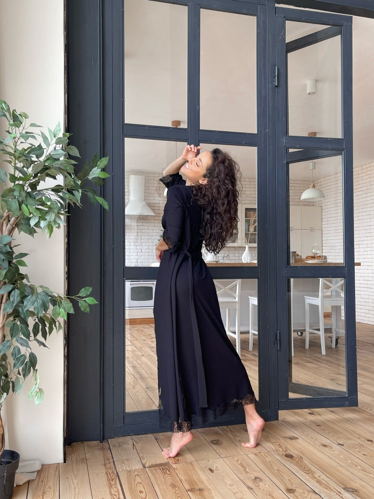 Black long boudoir robe with lace