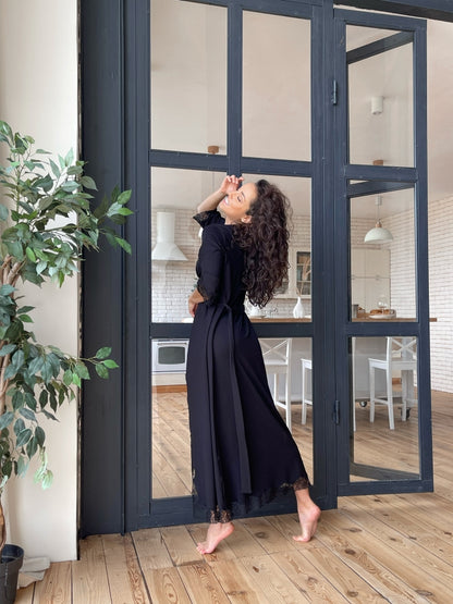Black long boudoir robe with lace