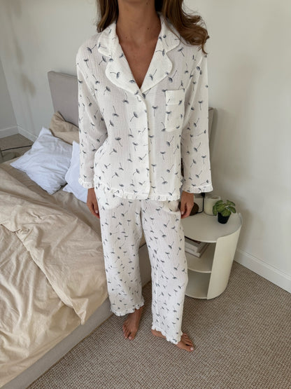 Muslin white pajama set with print